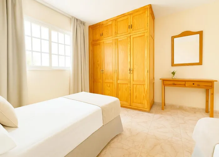 Be Five Playa La Arena